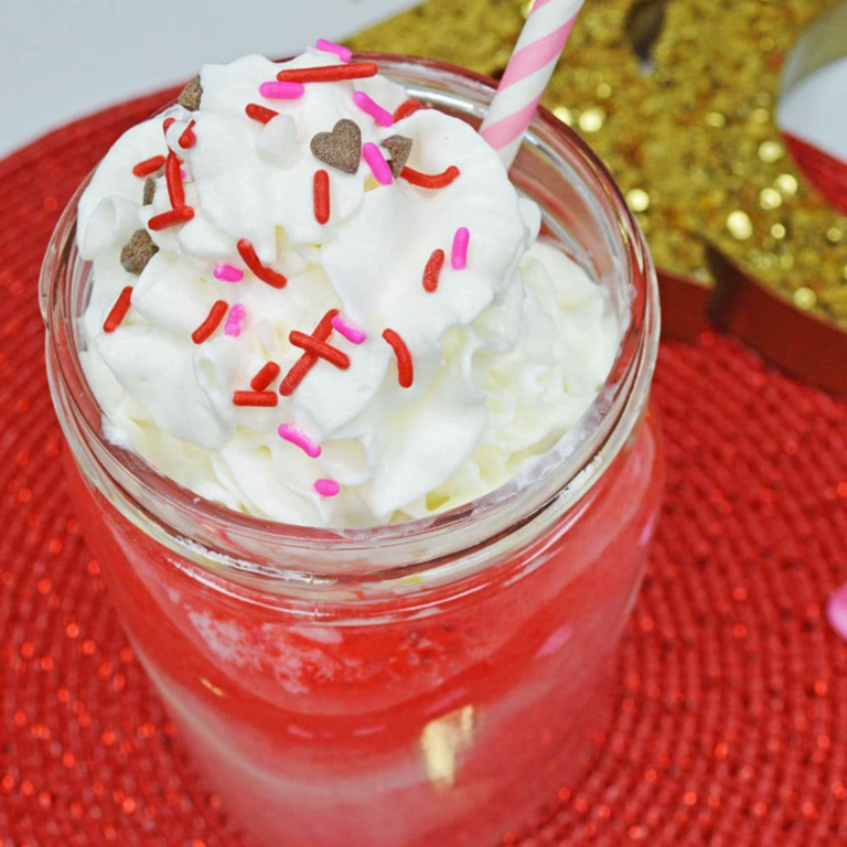 Valentine’s Day Drink | Love Potion Floats