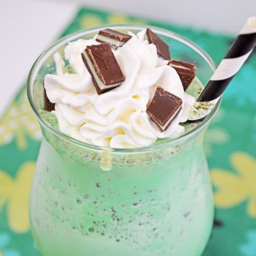 Shamrock Shake Recipe | Mint Chocolate Chip Milkshake