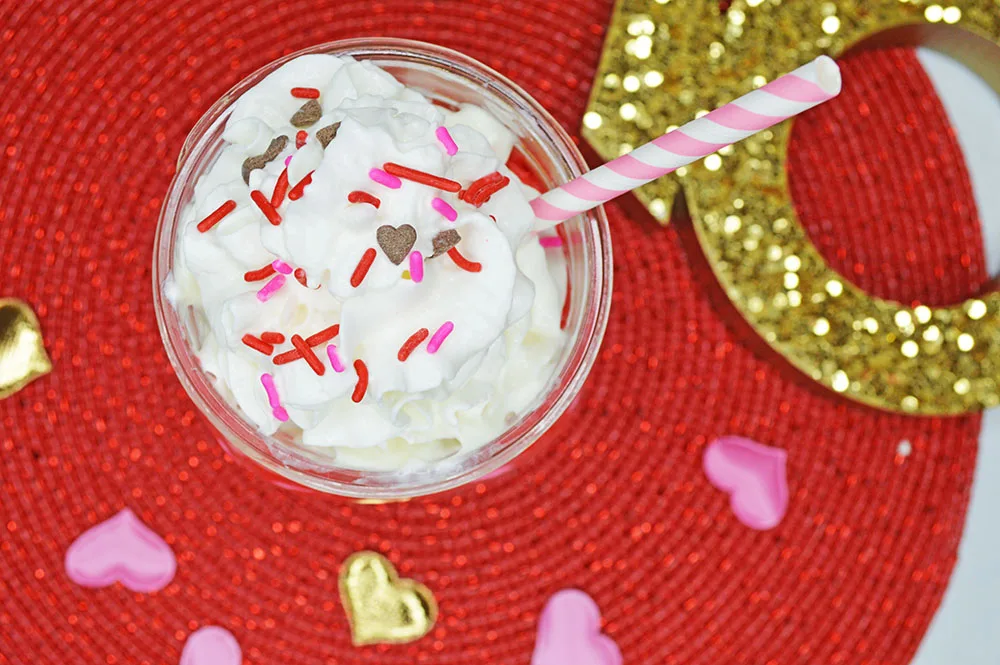 Valentine's Day Drink | Love Potion Floats