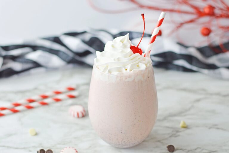 Peppermint Chip Milkshake