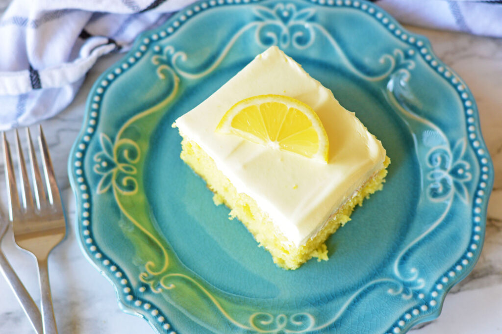 Lemon Jello Poke Cake Recipe